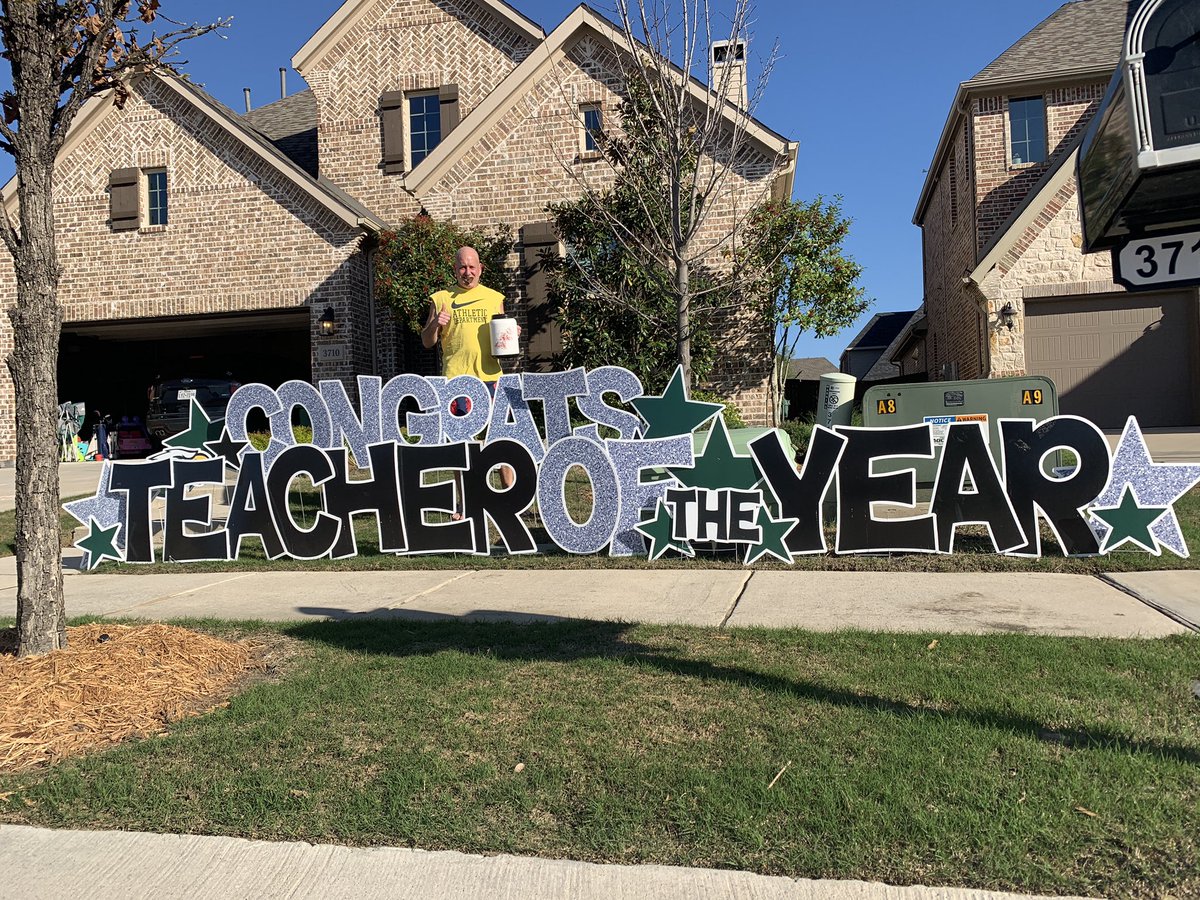 LfeWelove's tweet photo. I would be neglecting my children’s work if I didn’t announce the award my children honored me with after 9 weeks of E-learning.FYI-My wife did it all in great fashion minus the one math problem I was able to solve-Got to be in the right place.@LightFarmsElem @lindseyamcguire https://t.co/HmJCaBDH3G