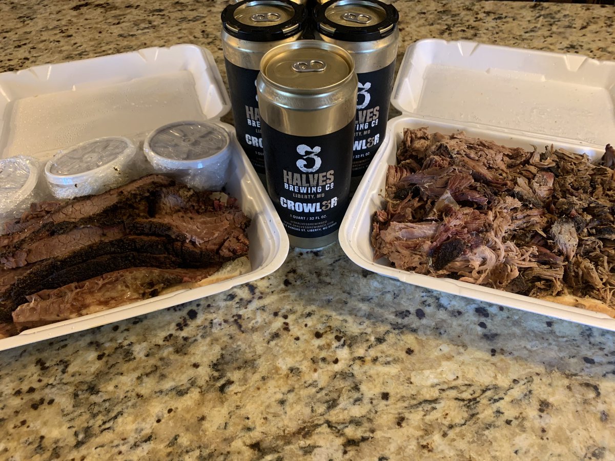 Curbside to go from <a href="/3HALVESBrewing/">3HALVESBrewingCo</a> and <a href="/JoustingPigsBBQ/">Jousting Pigs BBQ</a>. Doesn’t get any better than this.