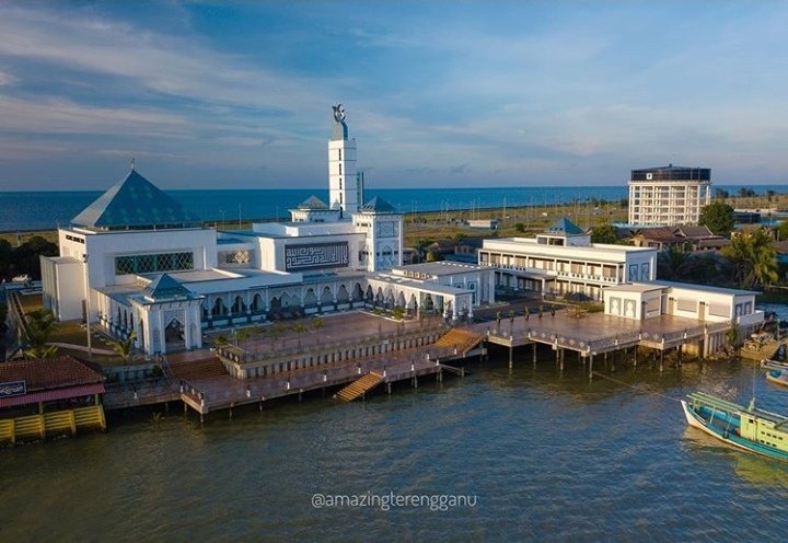 Sur Twitter Masjid Kampung Seberang Takir Di Terengganu It S A New Mosque And Still Not Open Yet It S Really Beautiful I Will Go To This Mosque Later When I Ve A