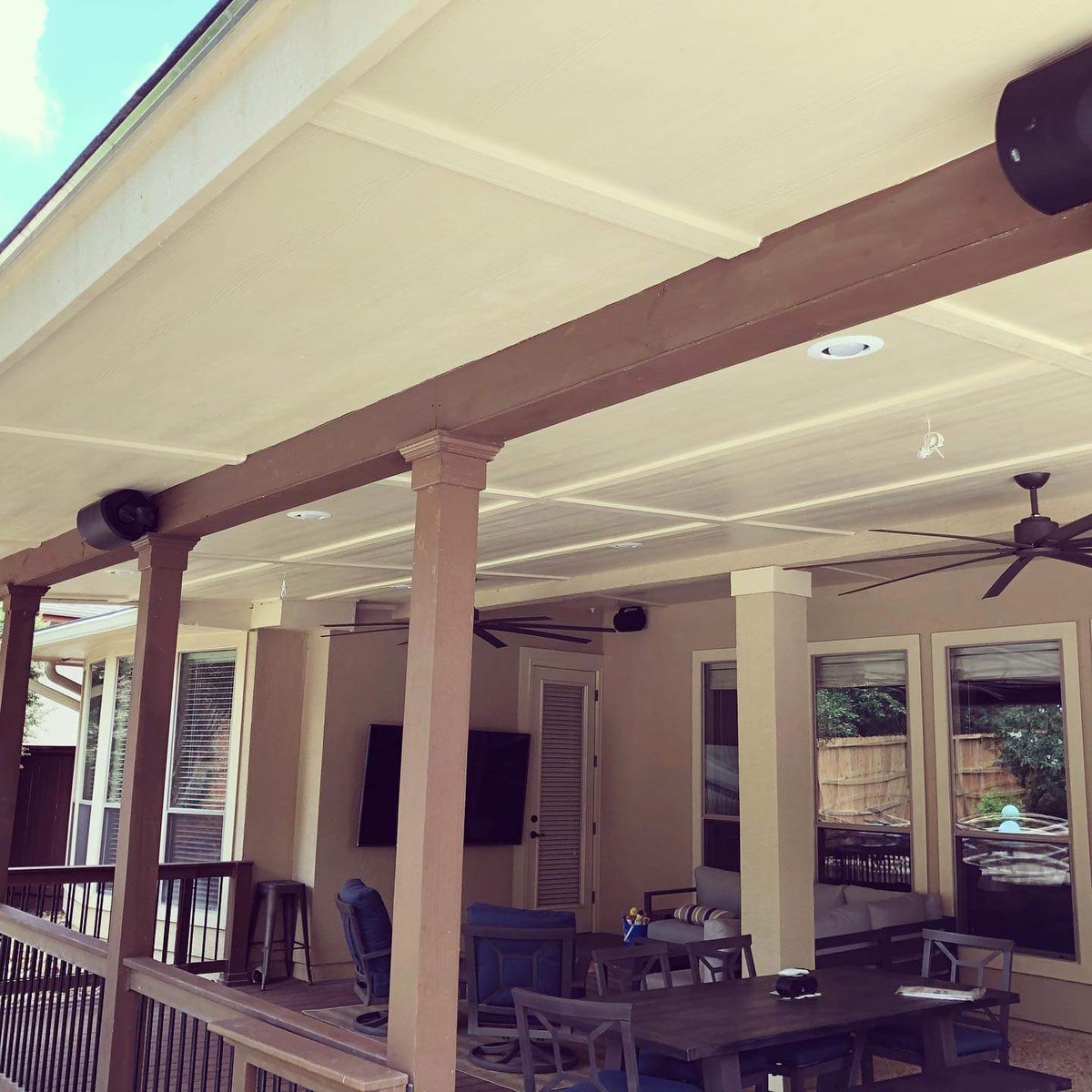 hometech outdoor speakers