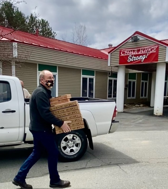 One brewery that I was looking forward to visiting again (but didn't get the chance before COVID-19) was  @BigelowBrewing - great people and beer to boot. They've been doing pizza and beer phone/curbside orders, and also donated pizzas to a local nursing home to brighten spirits.