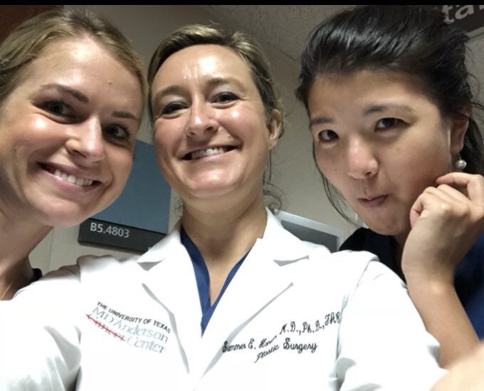 This #FollowFriday serves as a #TBT and #WCW (always multi-tasking🤩)

Grateful for awesome <a href="/MDAndersonNews/">MD Anderson News</a> colleagues #WomenMicrosurgeons and Friends <a href="/DrCarrieChu/">Carrie Chu, MD, MSCR, FACS</a> <a href="/MRoubaudMD/">Margaret Roubaud</a> 

Follow them and tag more!!