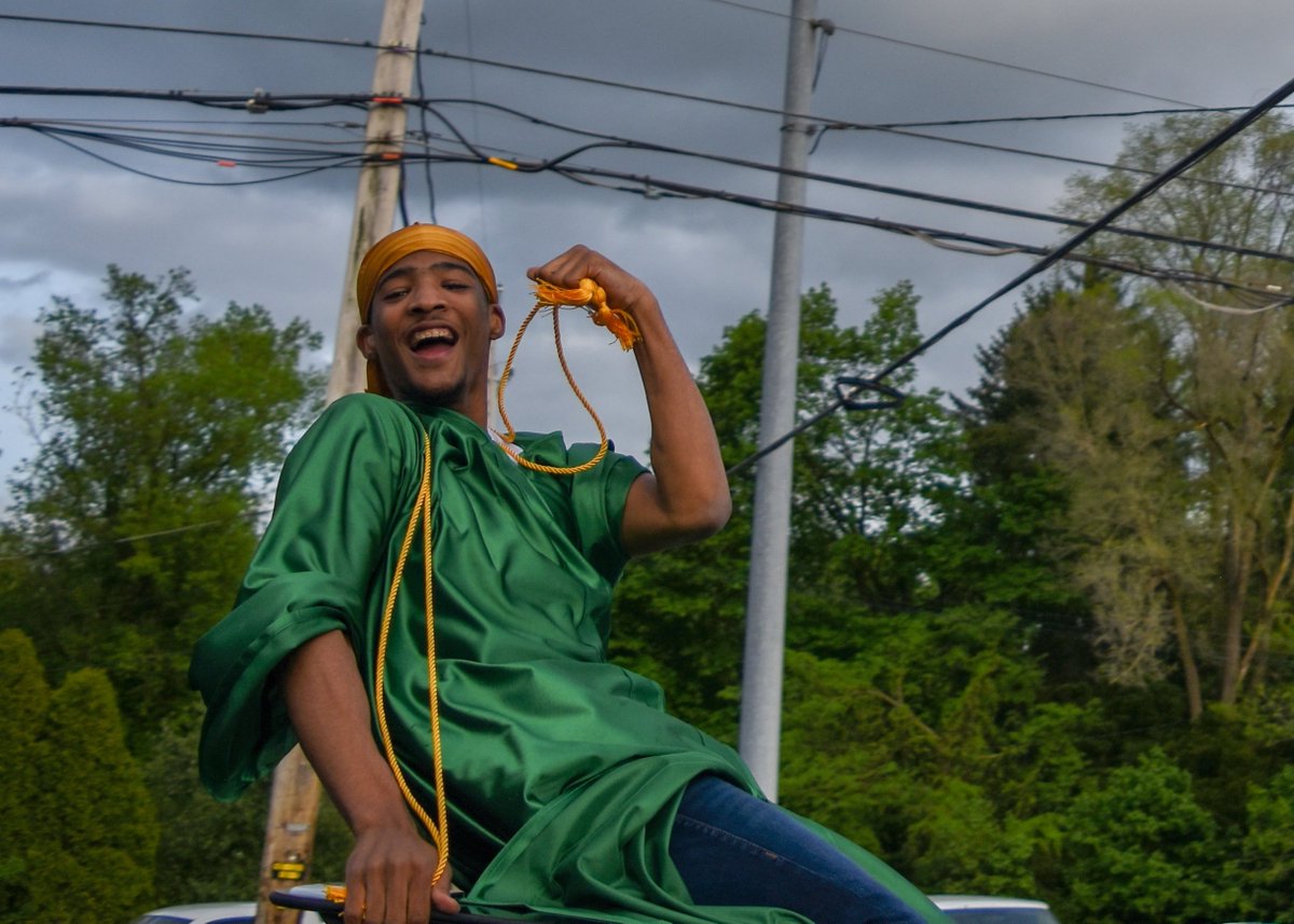 Nordoniaphoto's tweet photo. More photos of students I was fortunate enough to teach  from Nordonia's Graduation Parade @DrJoeClark @CaseyGWright https://t.co/FPhbVO6cfa