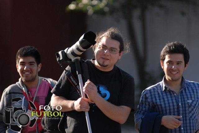 PanchoRamirezG's tweet photo. Nunca es tarde para felicitar a @chris_good por los #12añosCapos de @capodprovincia, lugar en que conocí grandes amigos como @ManuelToro_ y @dhquezada, y también grandes personas en O'Higgins como Toto Berizzo @luis1marin @YerOpazo y @cmeneses16c. Excelentes recuerdos! https://t.co/MsGLgE3SVY