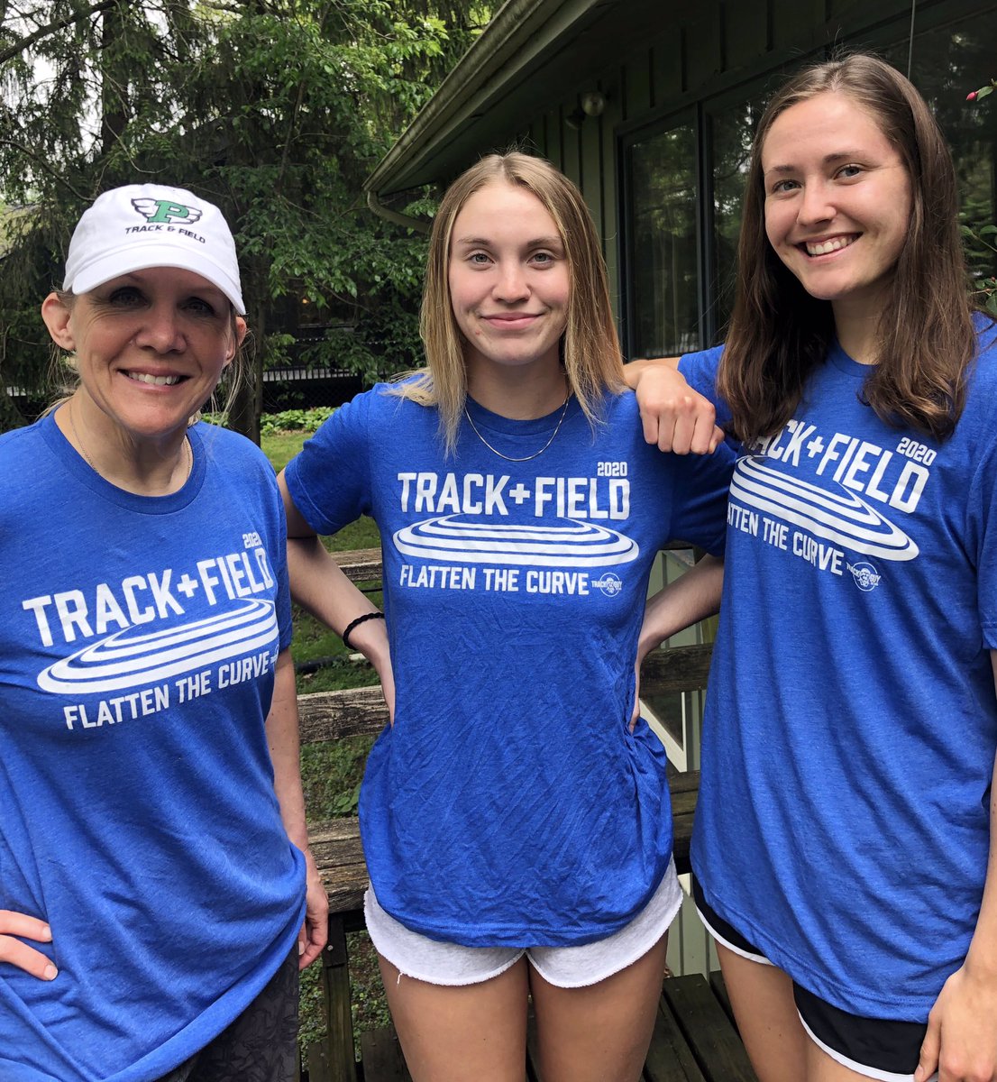 pingel10's tweet photo. It’s always been “sprint the curve” at the Blue Oval, but will flatten it for 2020! @DutchXCTF @DoaneTrackXC @PHSdutchtrack @MikeJaytrackxc @KikiPingel @AnnikaPingel https://t.co/Jt4MkjMSwa