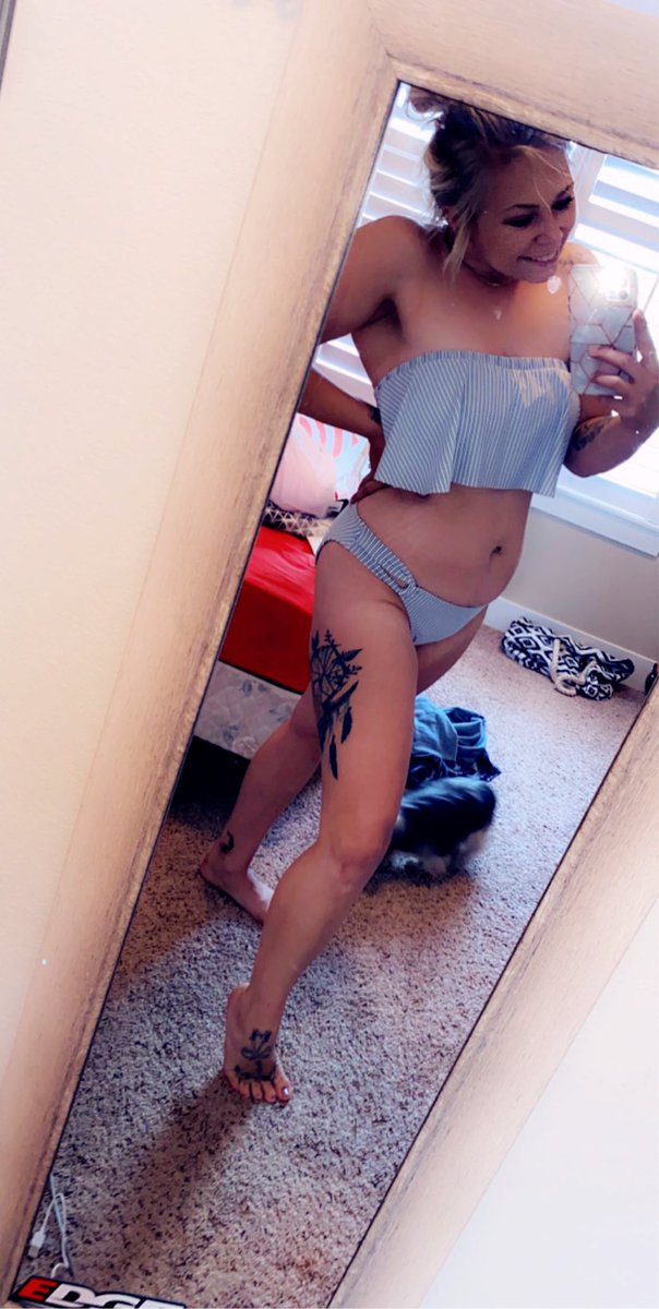 ashlynneemariee's tweet photo. Never thought I’d be posting a bikini pic on the bird but here I am and feeling so good🤍 https://t.co/wi0Z6OL7gQ