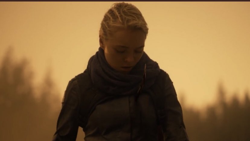 Alexander18310's tweet photo. Raelle is eluding such calm vibes during this scene like: 

“Wow, what a nice day-oh...would you look at that...it appears I have a sword in my chest...what a peculiar turn of events 
#MotherlandFortSalem 
#MFS
#Raelle https://t.co/6WRYN1VWZG