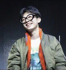 A thread of Giriboy smiling but his smile gets bigger as you scroll 