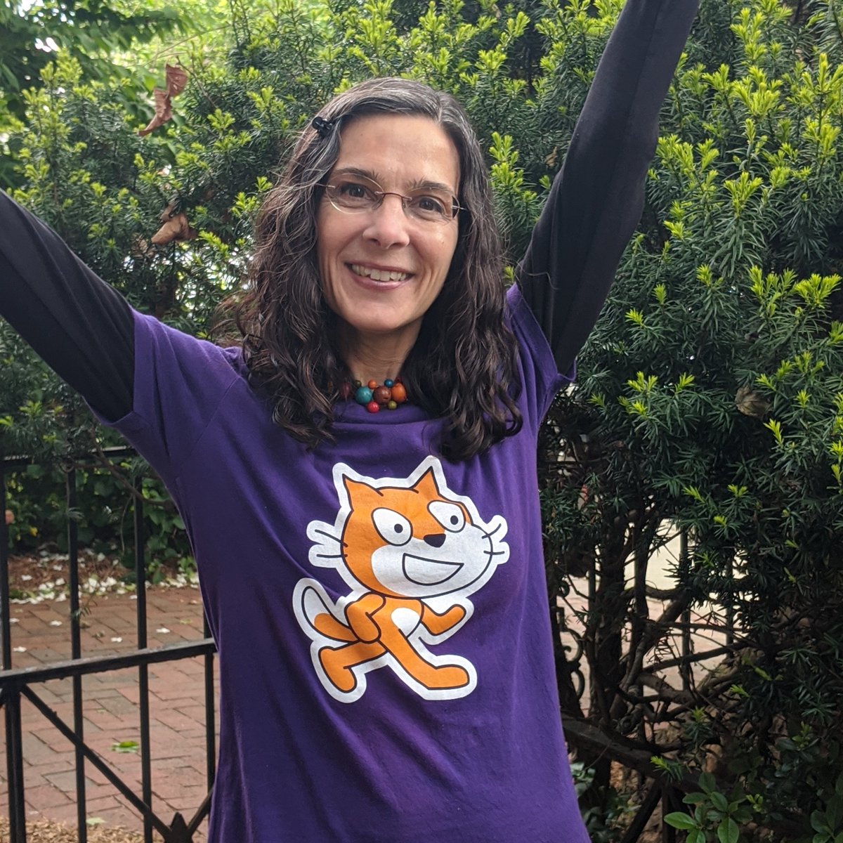kathleenfugle's tweet image. It&apos;s my 10-yr @scratch anniversary! Started this journey at #ScratchDay 2010. So grateful to all who have taught, inspired, &amp;amp; supported me along the way! 😺 @ScratchEdTeam @APSCareerCenter @VT_ThinkabitLab @FCPSSTEAM #ScratchEdMeetup #ScratchMIT2018 #GettingUnstuck #ScratchPals
