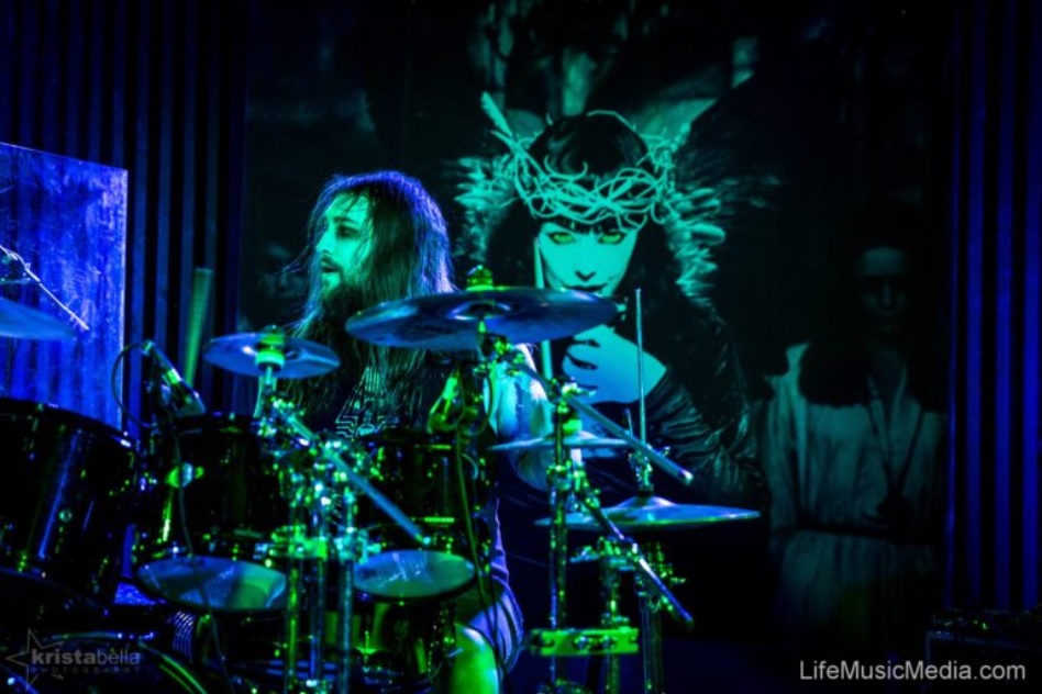 In Brisbane, on tour with <a href="/CradleofFilth/">Cradle of Filth</a> 

#hybridnightmares #theobelisk #cradleoffilth