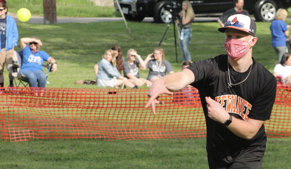 TroyScribe's tweet photo. Action during the Kewanee Wiffle Ball League @ktownwiffle  charity event for the Kewanee food pantry. About 150 attended; spectators sat in family clusters but otherwise kept social distancing. Teams were 4 to a side. https://t.co/SnGSG2l017