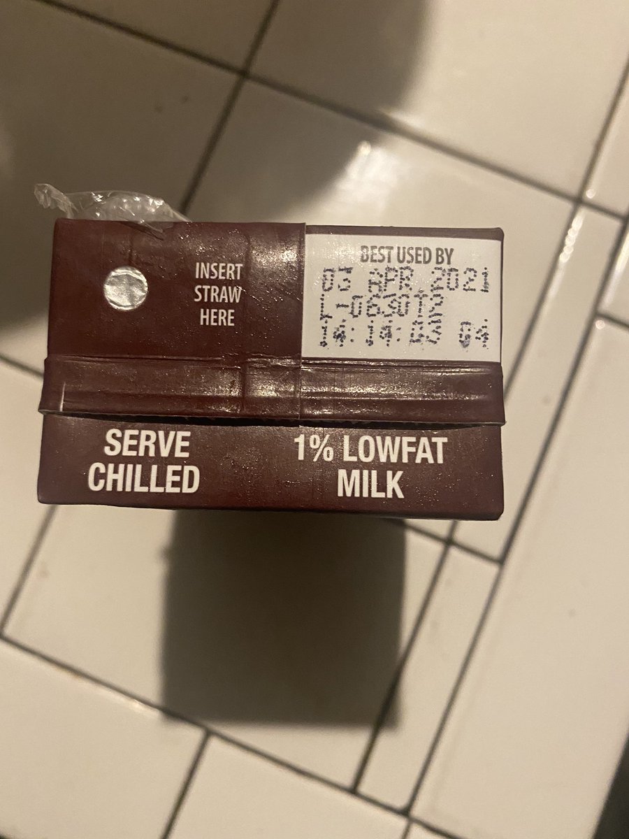 AllMagnum's tweet photo. @Hersheys Please help me understand how this milk is good for a year https://t.co/WIZHPRqNFy
