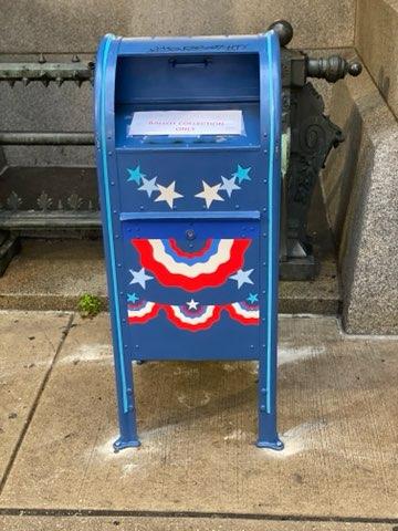 PhillyVotes's tweet photo. Just installed at City Hall, located between the Catto Statue and the south entrance, an absentee and mail-in ballot dropbox. Despite our offices being closed to the public you can still return your ballot to us either through the mail or by dropping it here. https://t.co/00TkKpJ7dB