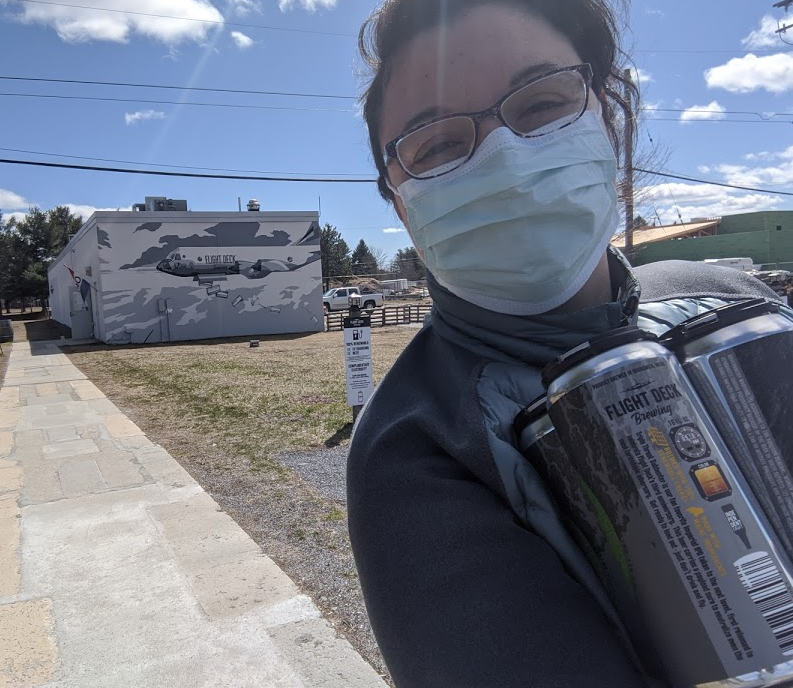 One of the breweries close to where I live is  @FlightDeckBrew who took over an old ammo range building for one of the coolest tasting rooms ever (yes, that's me) is doing the curbside pickup thing...