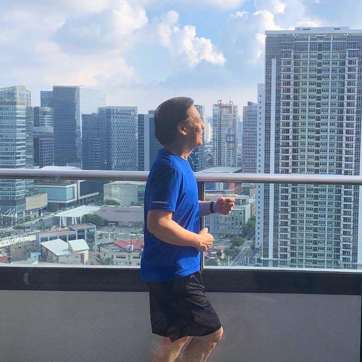 BeneSison's tweet photo. Yesterday, all @SunLife Asia employees were given a Mental Wellness Day Off to rest. Started my day jogging within our small balcony, achieving my goal of reaching 30k steps by noon! I then spent the rest of the day sleeping on the couch while listening to music😁#SunLifePHDayOff https://t.co/Dj98aMs1HQ