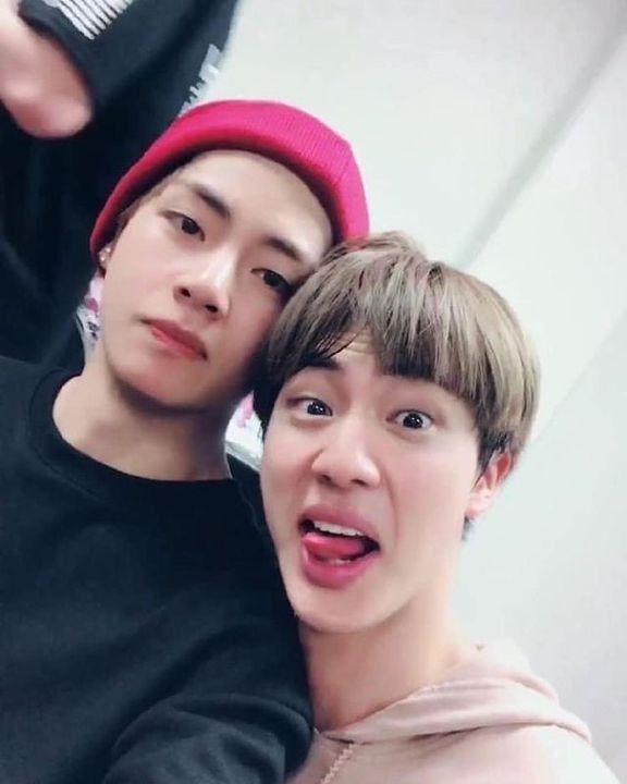 I don't think I've specified enough. I LOVE TAEJIN