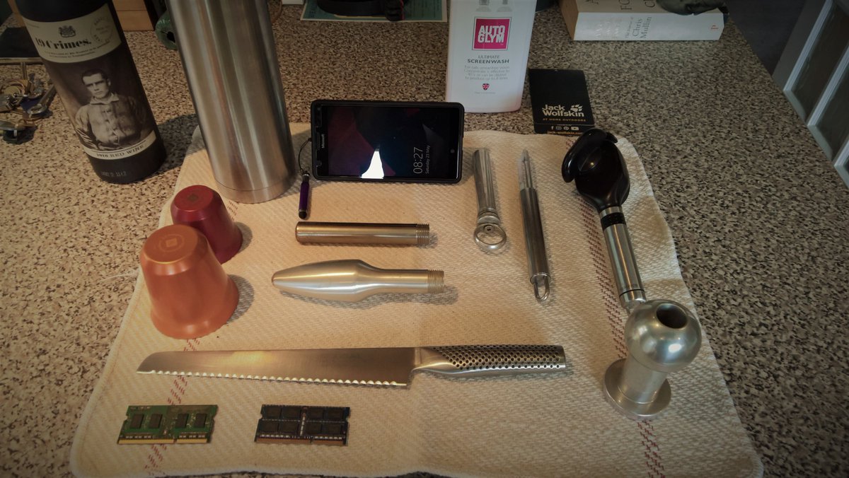 PearRaider's tweet image. #ITEngineering | #SurgicalPrecision

#AllTheTools | 🌟⚒🔊⛓🐺⚔️🤖🌟

#GetCoffee | #DoMusics | 🌻🧙🐺🧙🌻