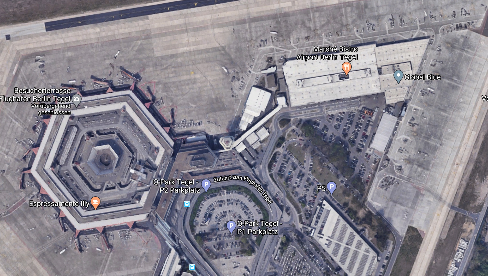 bark hoppe Bliv oppe Julian Röpcke on Twitter: "@googlemaps Berlin Tegel Airport. Latest Google  Earth image vs. current Google Maps image. Guess, you can spot the  difference. https://t.co/CHtBhCK6UI" / Twitter