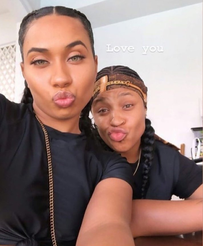 EzeeInNat4Life's tweet photo. NATALIE &amp; EZEE THE BADDEST FEMALE'S IN THE GAME 🏳️‍🌈👭🏽💝

#LGBTQ #LoveIsLove #LoveIsBlind #LoveIsGanderless #TogetherForever #NoJugdeMeant #BestFriends4Ever #WeAreLove #Crush #CutestCouple https://t.co/sv2eVxpmxe