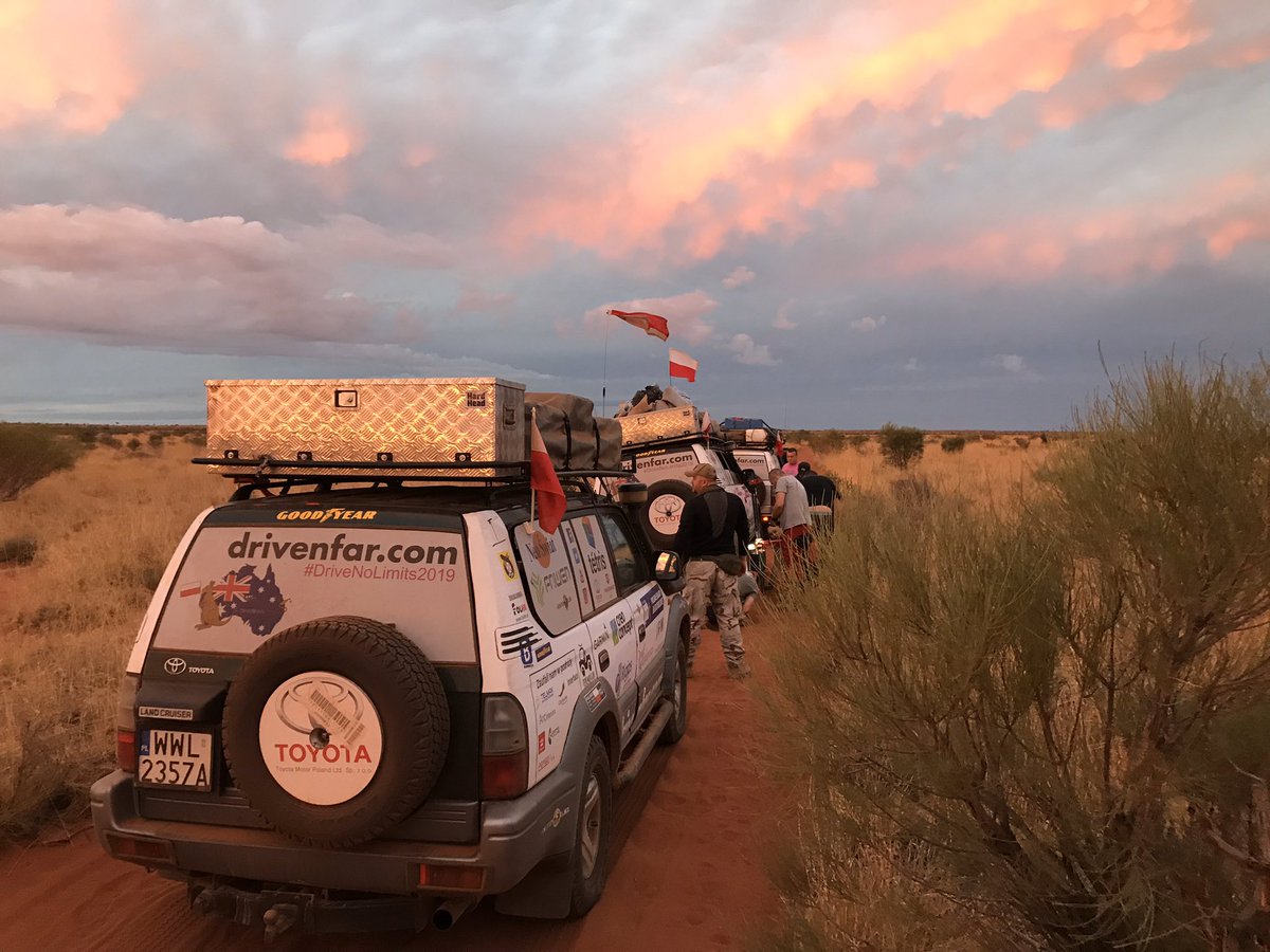 drivenfar_com's tweet photo. Australia and Canning Stock Route by Drivenfar was an epic expedition through Outback and Aboriginal Land. https://t.co/MzQLoosteN