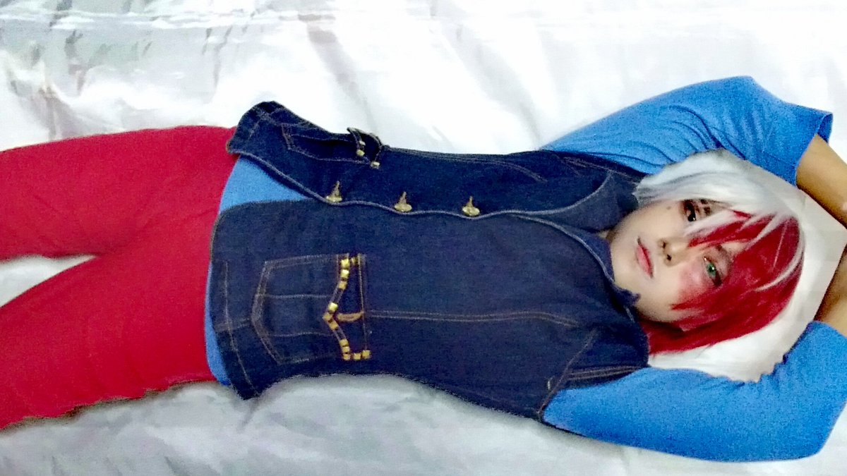 Rein_05Cosplay's tweet photo. Please tell me what you think about my cosplay~
#TODOROKI #TodorokiShoto #MyHeroAcademia #FEHeroes #cosplay #anime #manga #DailyCosplay #cosplaydate #cosplayvscovid #COSPLAYMODE #あへあへチャレンジ #伪娘 #drawing https://t.co/ZICi9hCjbw