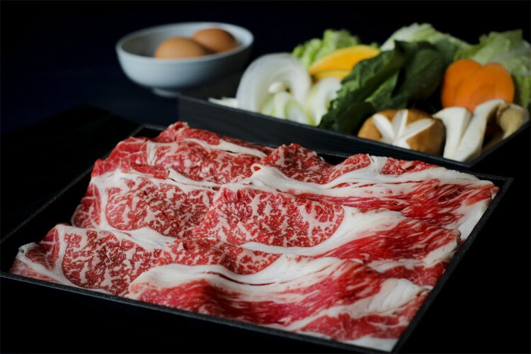 【しゃぶしゃぶ・すき焼きお取り寄せまとめ】
霜降り肉の詰め合わせ通販や、肉・タレ・野菜がセットになったしゃぶしゃぶの持ち帰り情報を一覧に!
中には、30%オフキャンペーン中の店も!
#王様のブランチ で紹介された「#東京肉しゃぶ家」の配送も紹介!
詳細&購入は↓
https://t.co/wjIe2eO68X https://t.co/lEz1pp5oTD
