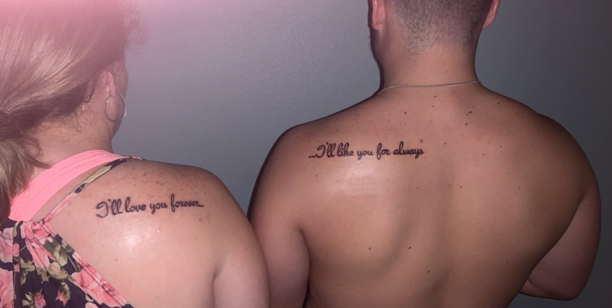 rileyharper2001's tweet photo. My mom used to read this book to me every night when I was a kid so we decided to get it tatted on us! I love you momma ❤️ https://t.co/2ws8DkBiDx