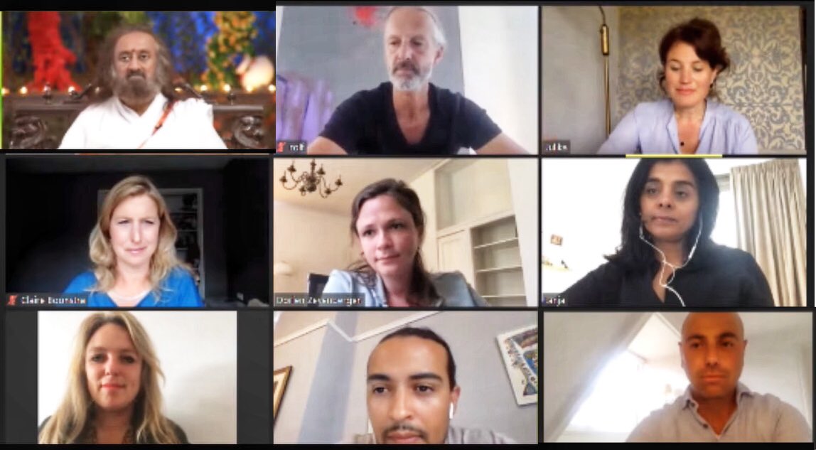 Gurudev's tweet image. Interacted with Dutch personalities from the field of education. Discussed the need and ways to reorient the entire educational system with an approach that is integrated and holistic. #WorldMeditates