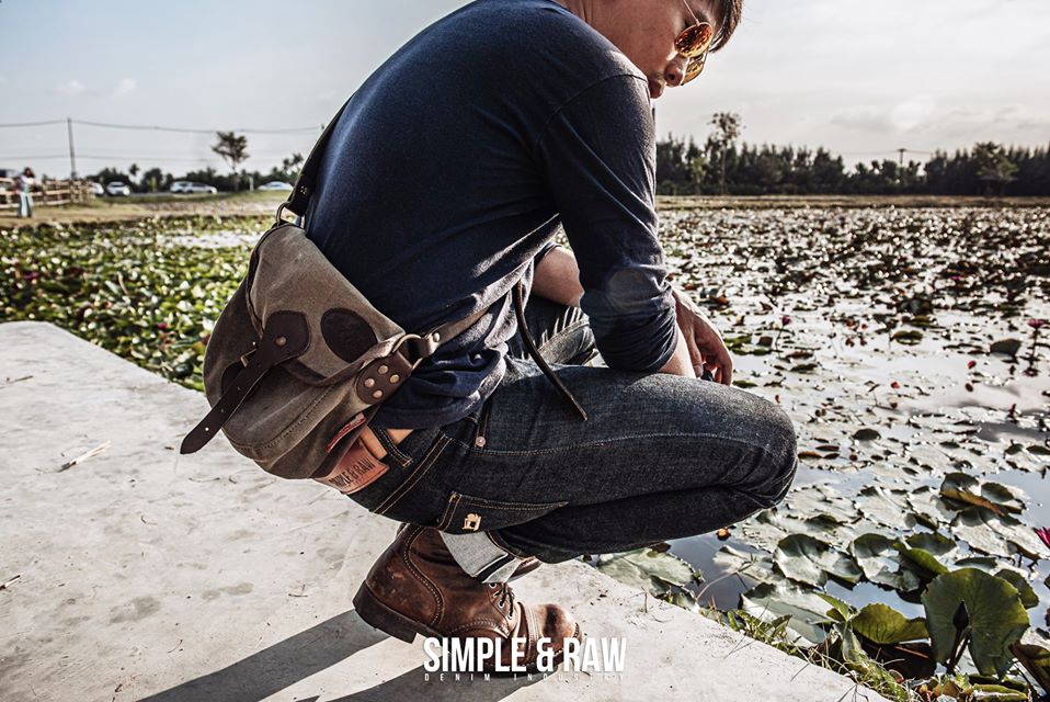 SimpleAndRaw's tweet photo. #SimpleDay ทักทายสายลม ชมธรรมชาติ
.
🙏Thank you for nice pic kub 🙏
Review By: Phokaiyo Sawanglap
.
รายละเอียดกางเกง
Sk805 DarkBlue 13oz.
>> https://t.co/mDRNie47Cd
.
#SimpleAndRaw
#CustomerReviews
#Sk805 #DarkBlue https://t.co/CaGZQrkTG2