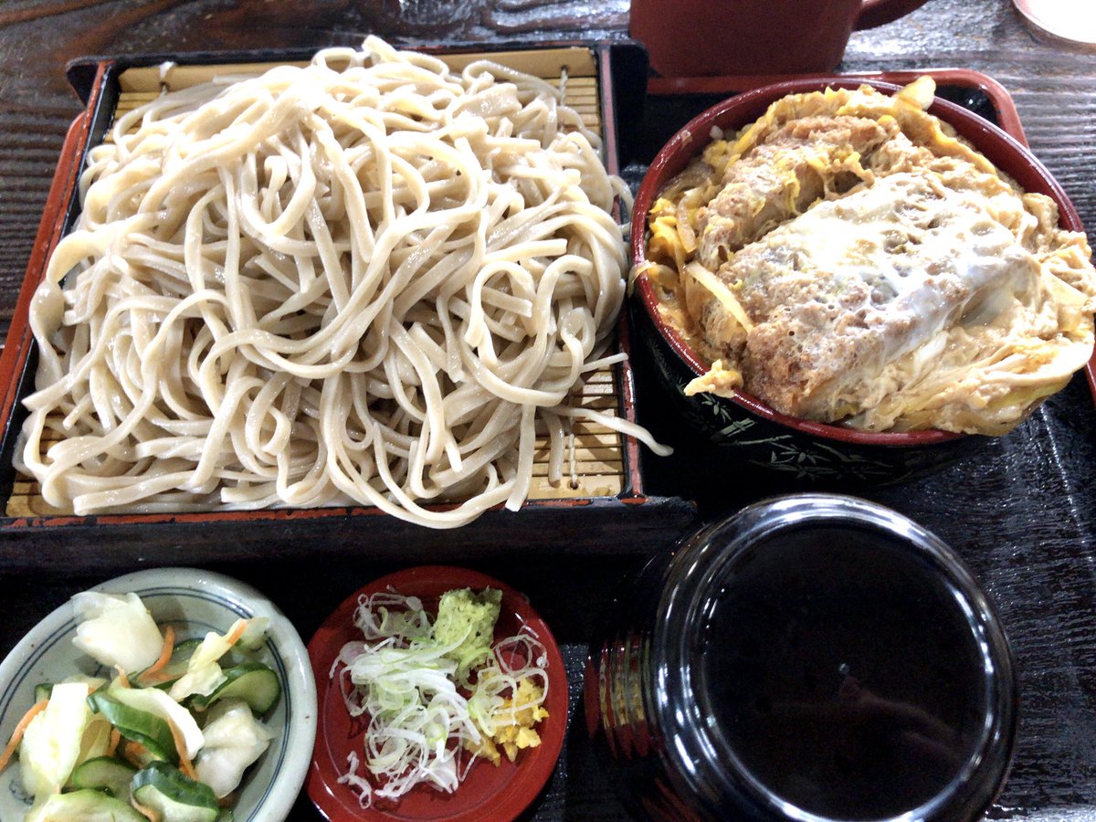 O Xrhsths やま ゞ Sto Twitter 水戸市平須町のそばいちで ミニかつ丼セット 税込1000円 を食す コシのある蕎麦 が山盛 かつ丼もミニとは言えご飯がたっぷりでズシリと重い ここの天ぷらそばはネタが豊富で 他のセットメニューも充実している 今日も満腹 O Xrhsths やま ゞ Sto Twitter 水戸市平須町のそばいちで ミニかつ丼セット 税込1000円 を食す コシのある蕎麦 が山盛 かつ丼もミニとは言えご飯がたっぷりでズシリと重い ここの天ぷらそばはネタが豊富で 他のセットメニューも充実している 今日も満腹