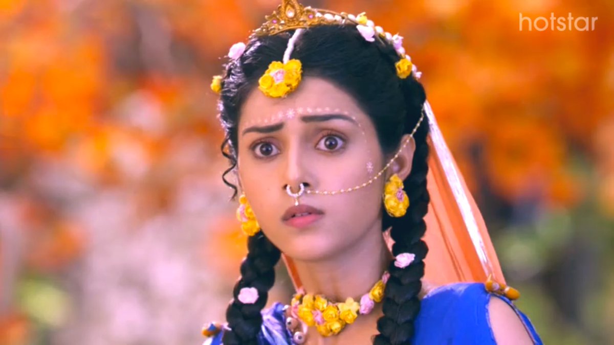 Haha  just look at her face when Kanha was left alone with her  #RadhaKrishn
