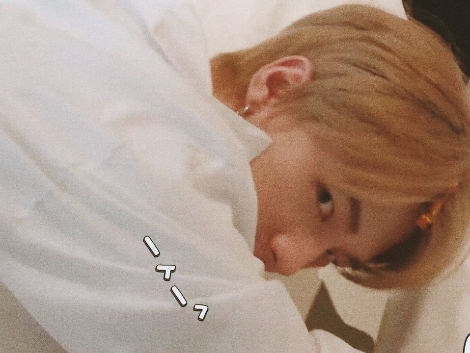 ╾ a thread of Hyunjin but it gets sleepier as you keep scrolling : ✧*。 #Straykids  #Hyunjin