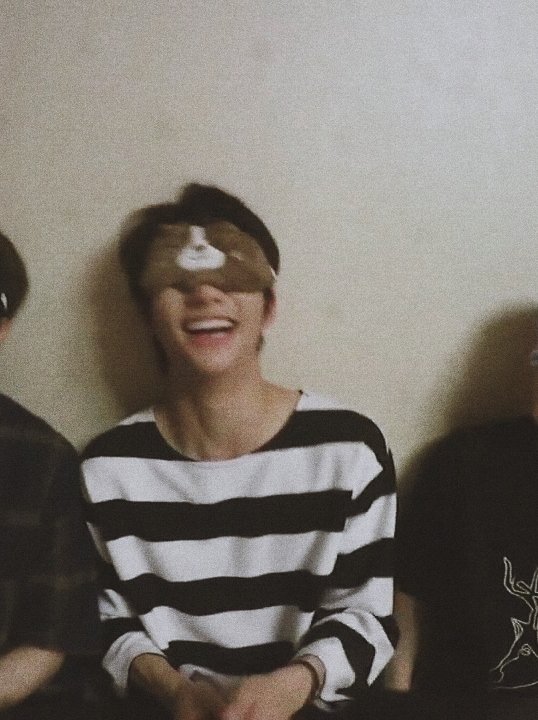 ╾ a thread of Hyunjin but it gets sleepier as you keep scrolling : ✧*。  #Straykids   #Hyunjin