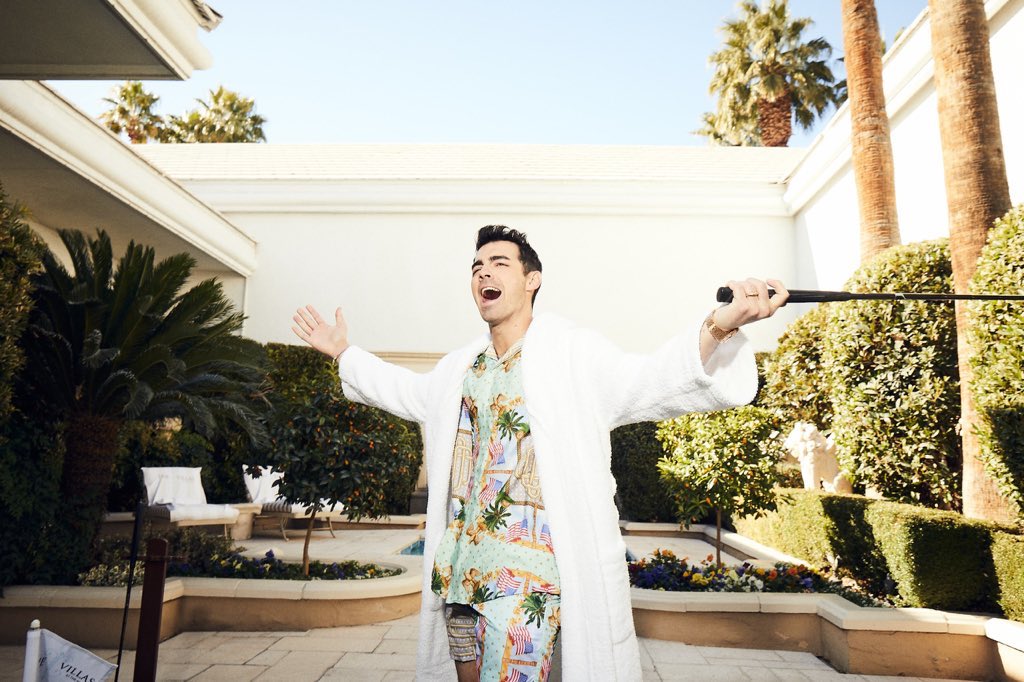 jbrosnews's tweet photo. 📸 These are some of the photos that Brazil got to unlock via https://t.co/1u8JnHVbye !!

#JonasBrothersXV https://t.co/cXMe0sra4L