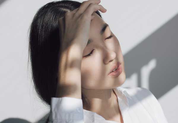 DawnStudy1's tweet image. Do you wake up in the morning with a #headache - like every morning? This could be the cause. #snoring #sleepquality 
dawnstudy.com/does-snoring-c…