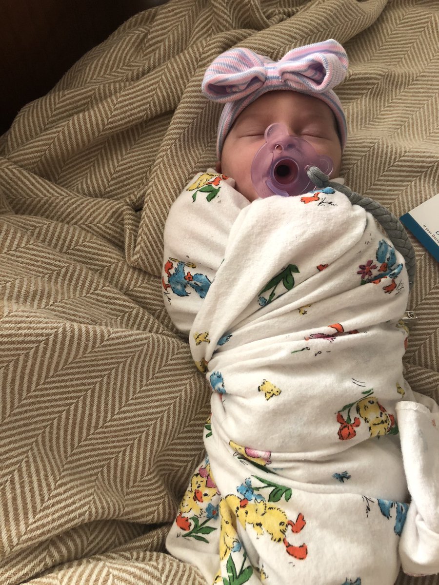sagehopee's tweet photo. My sweet girl is so perfect 💕 https://t.co/zCLzt2uzPs