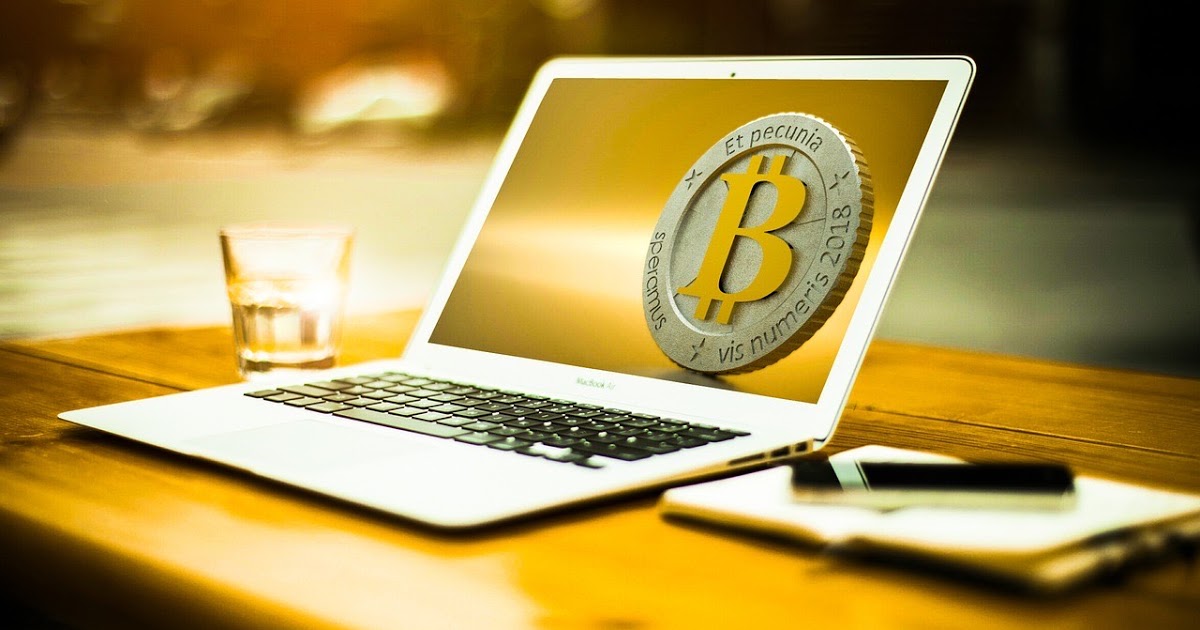 EHackerNews's tweet photo. Russia puts cryptocurrency under a ban https://t.co/7hv82yZBxX #Bitcoin #Russia #Technology https://t.co/V3ANIiKl0W