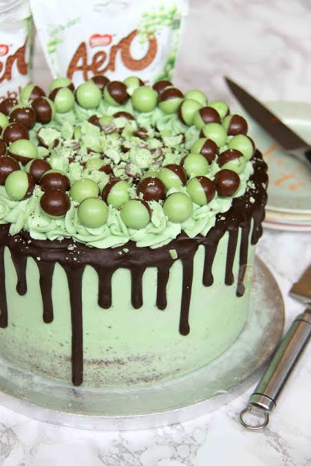 #ShraddhaKapoor as light green cake  @ShraddhaKapoor