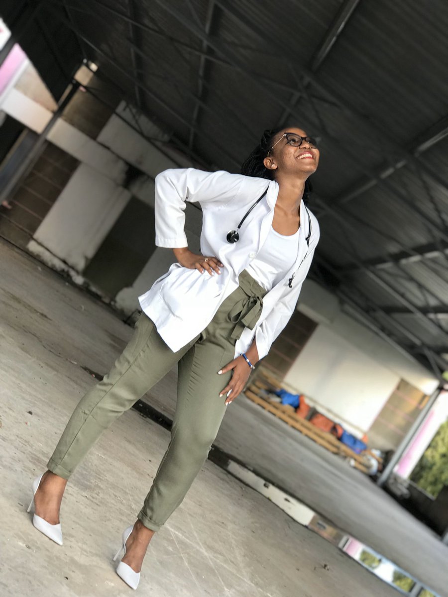 sumaMaumba's tweet photo. Can Yall help me wish my best friend @jers3y_  and the baddest EMD Doctor A Happy Birthday https://t.co/jOVqq5WoXV
