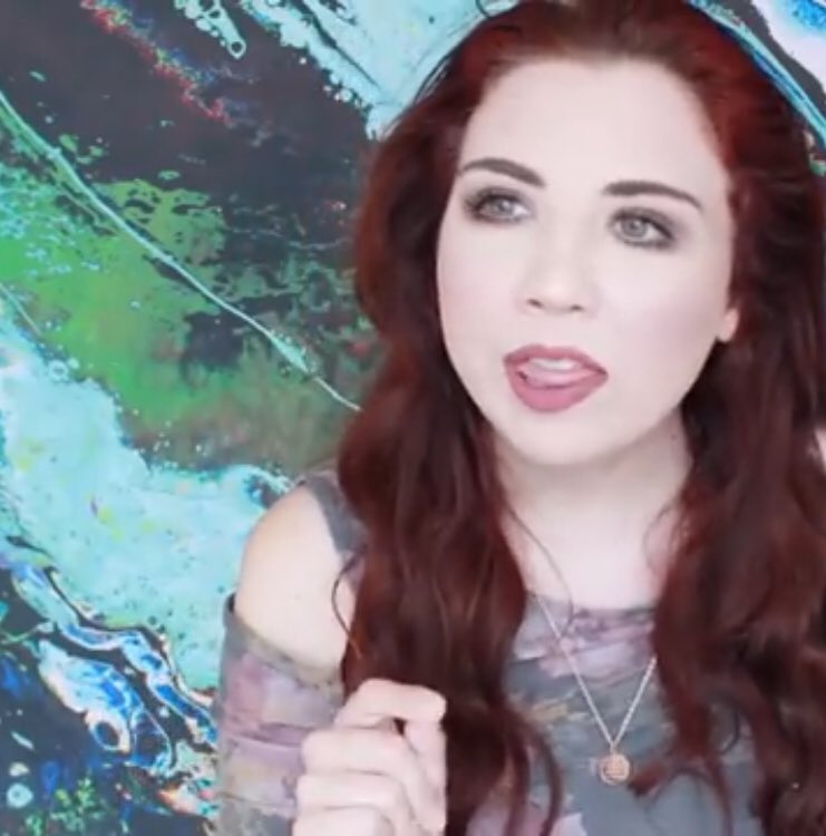 Anyone remember when poor Jessii was marshmallow with makeup ?