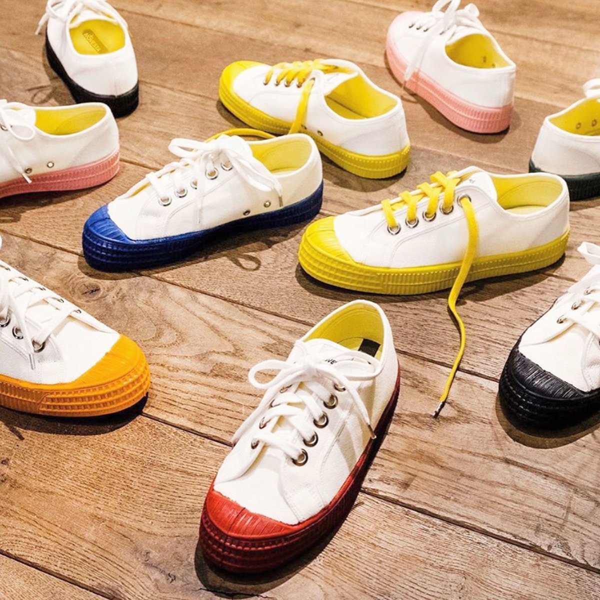 novesta_japan's tweet photo. STAR MASTER COLORSOLES.
シーンに合わせて選ぶカラーソール。
https://t.co/vLgP2Wn6K4
Photo by #engelagency
#novesta #novestajapan #kleinstein #ノヴェスタ #ノベスタ #クラインシュタイン https://t.co/5UUlz1KaUV