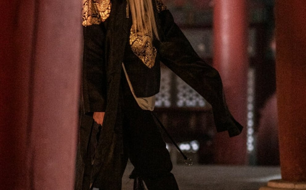 artemis_twt's tweet image. yoongi gangsta but also tiny sweater paws