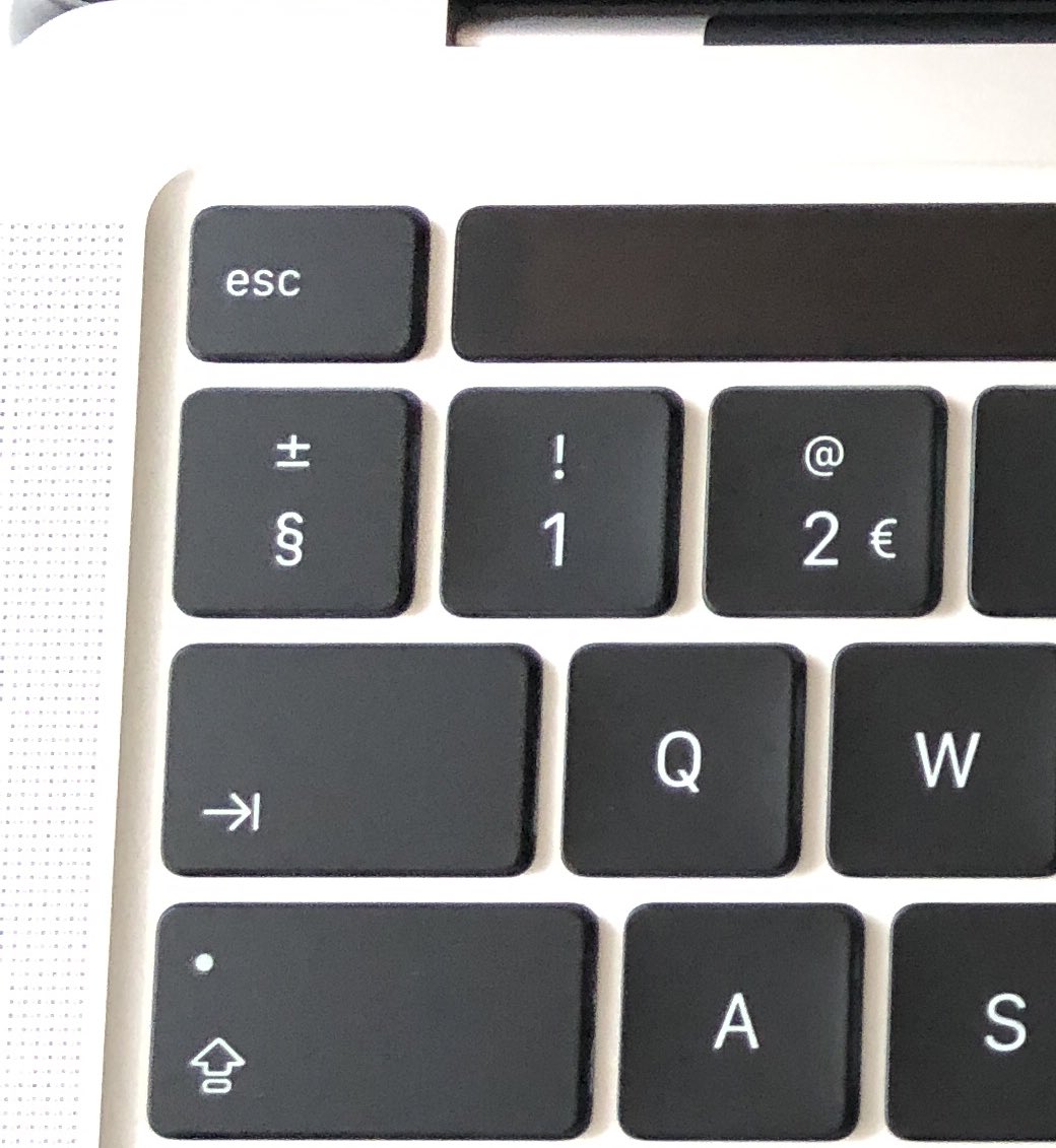 物理esc機から物理esc機への移行に成功
#MBP2020