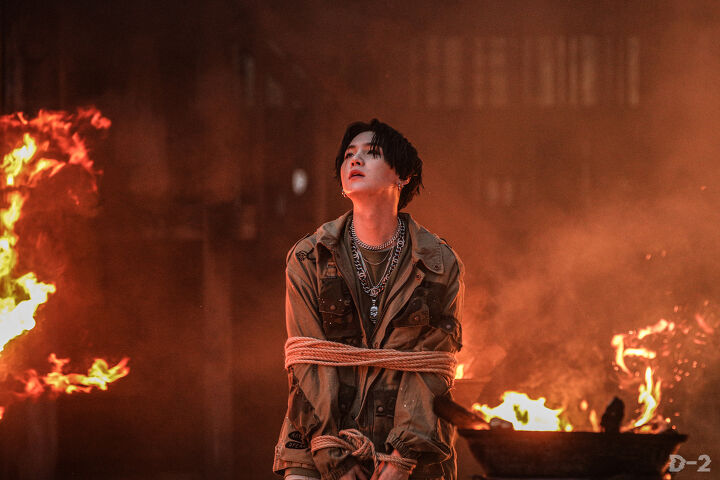 Mimaixcii's tweet photo. '대취타' MV behind cut 3/5

#AGUSTD2ISHERE 
#Agust2OUTNOW 
#agustd 
@BTS_twt https://t.co/mNa4vhx0qc