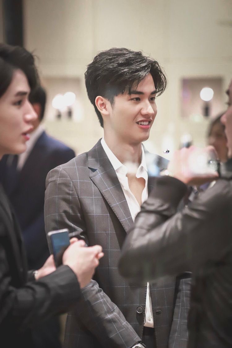 tay tawan being iconic ; an appreciation thread: 