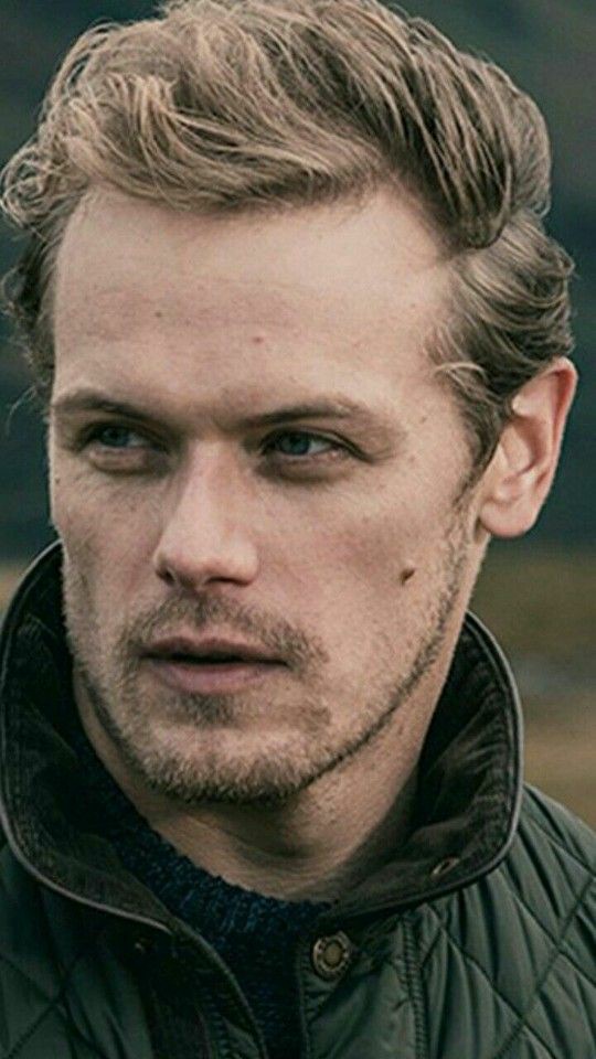 Hello Twitter verse.How about a Sam Heughan in Barbour thread?I mean Sam + Barbour = If he's not in Barbour post elsewhere folks (definitely post it because it's Sam of course, just not in this thread).I'll start. #SamHeughan  #Barbour
