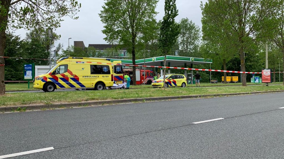 Brandstichter bij Hoorns tankstation probeerde met brandstof gevulde gieter bij kiosk aan te steken: HOORN
