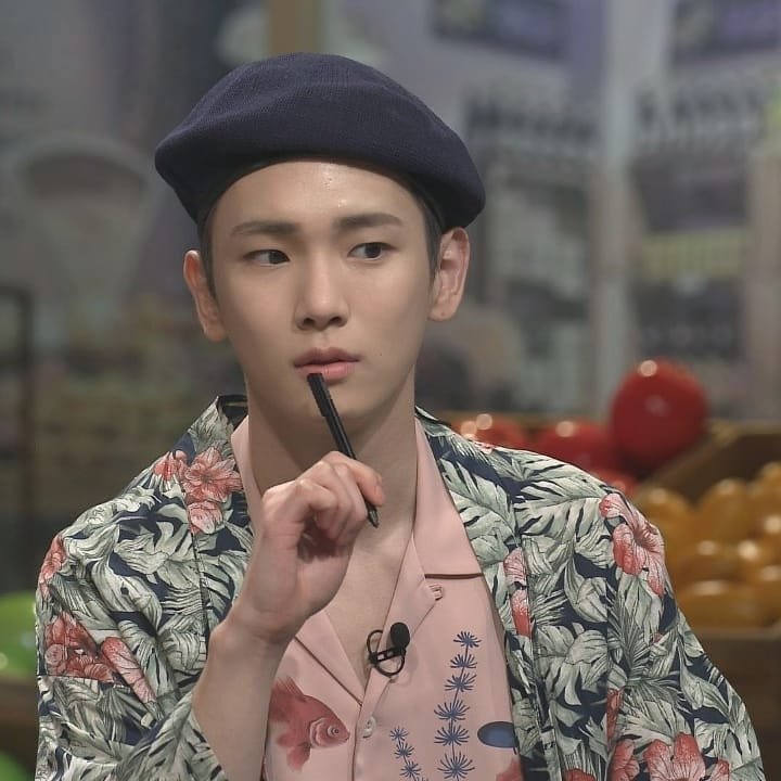 Kibum could actually have his own beret thread