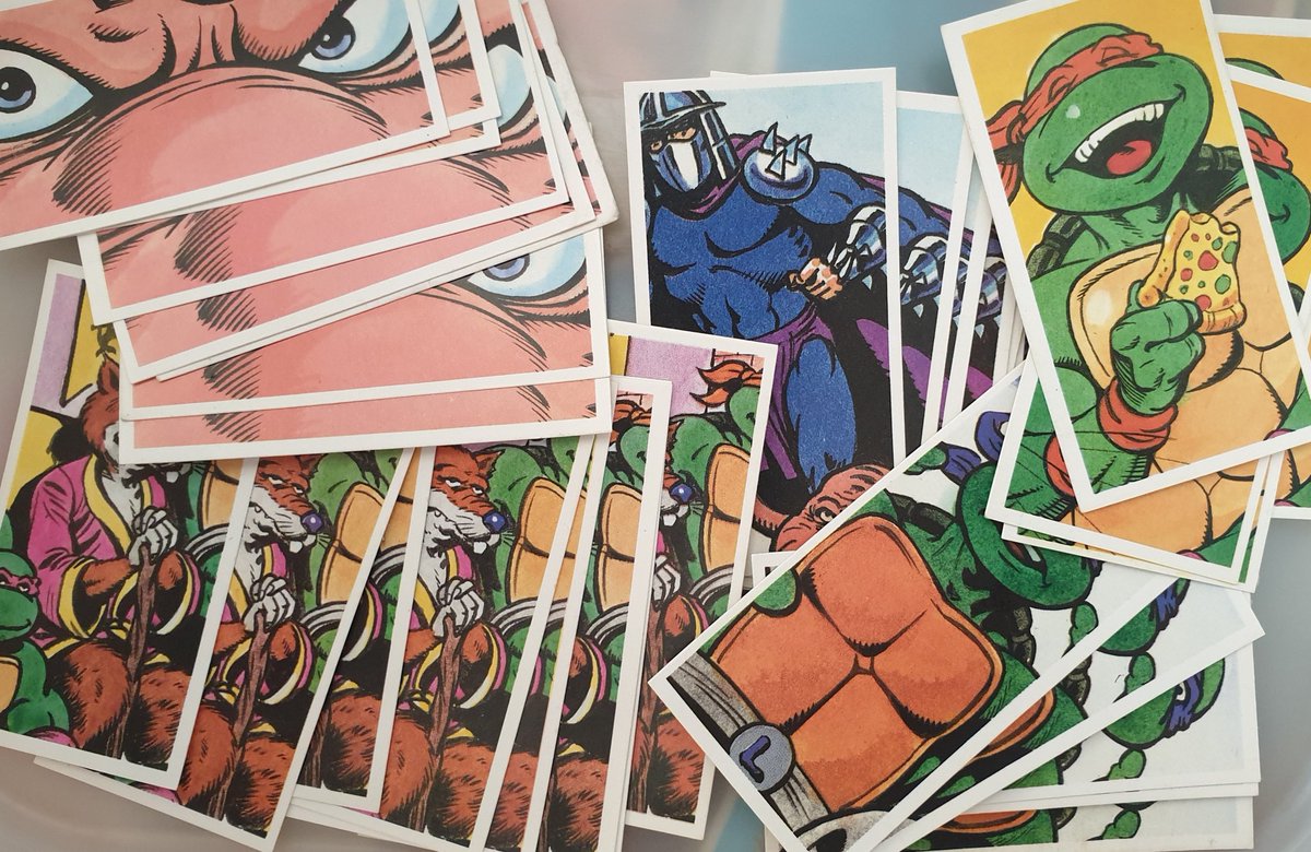 There's a bunch of card sets I confess to not being interested in, among them the lame 1990  #TMNT set (yikes, so many swaps), a Disney set, and the dull Creatures of Legend With Kevin Tipps...