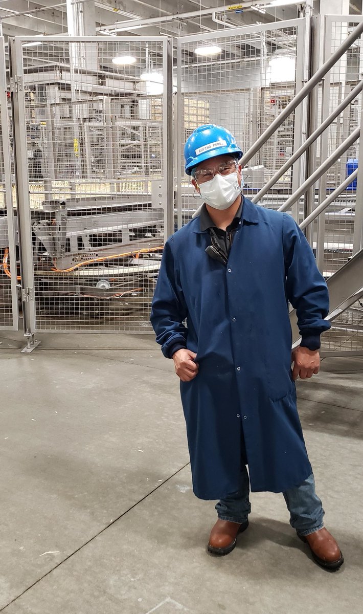 “I am proud to work at LPP! I have loved being a part of this new company since it started last year. My favorite part of my job was showing it off to the community when we gave tours last fall.” Rufino Perez; Live Hang Manager. #LincolnPremiumPoultry #LPP #EssentialEmployees